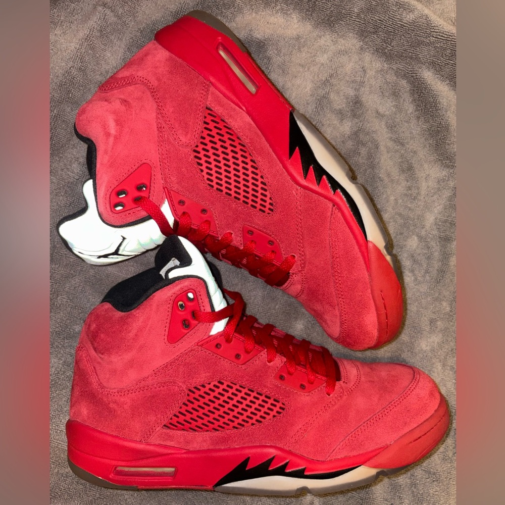 Jordan 5 Red Suede Size 11